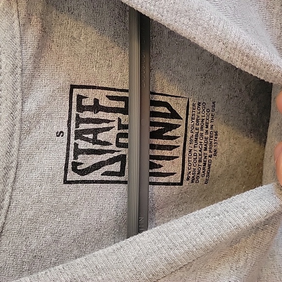 British Columbia T Shirt - Picture 3 of 4